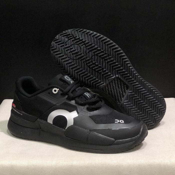 ON CLOUD X THE ROGER PRO 2 BLACK