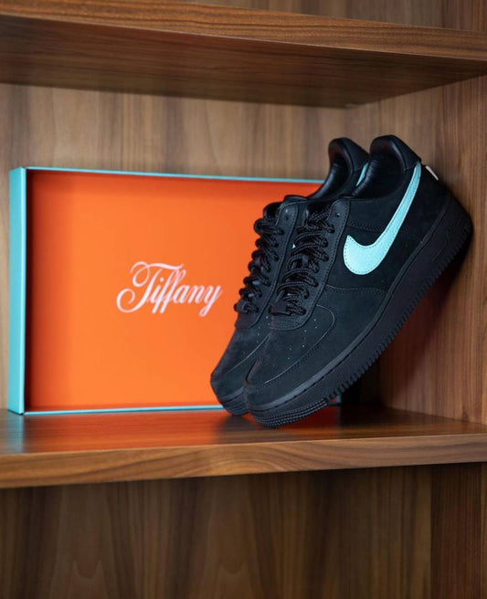 Nik_e Airforce 1 Low Tiffany Black Semi UA