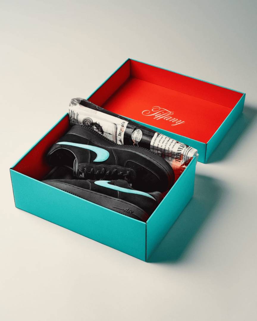 Nik_e Airforce 1 Low Tiffany Black Semi UA