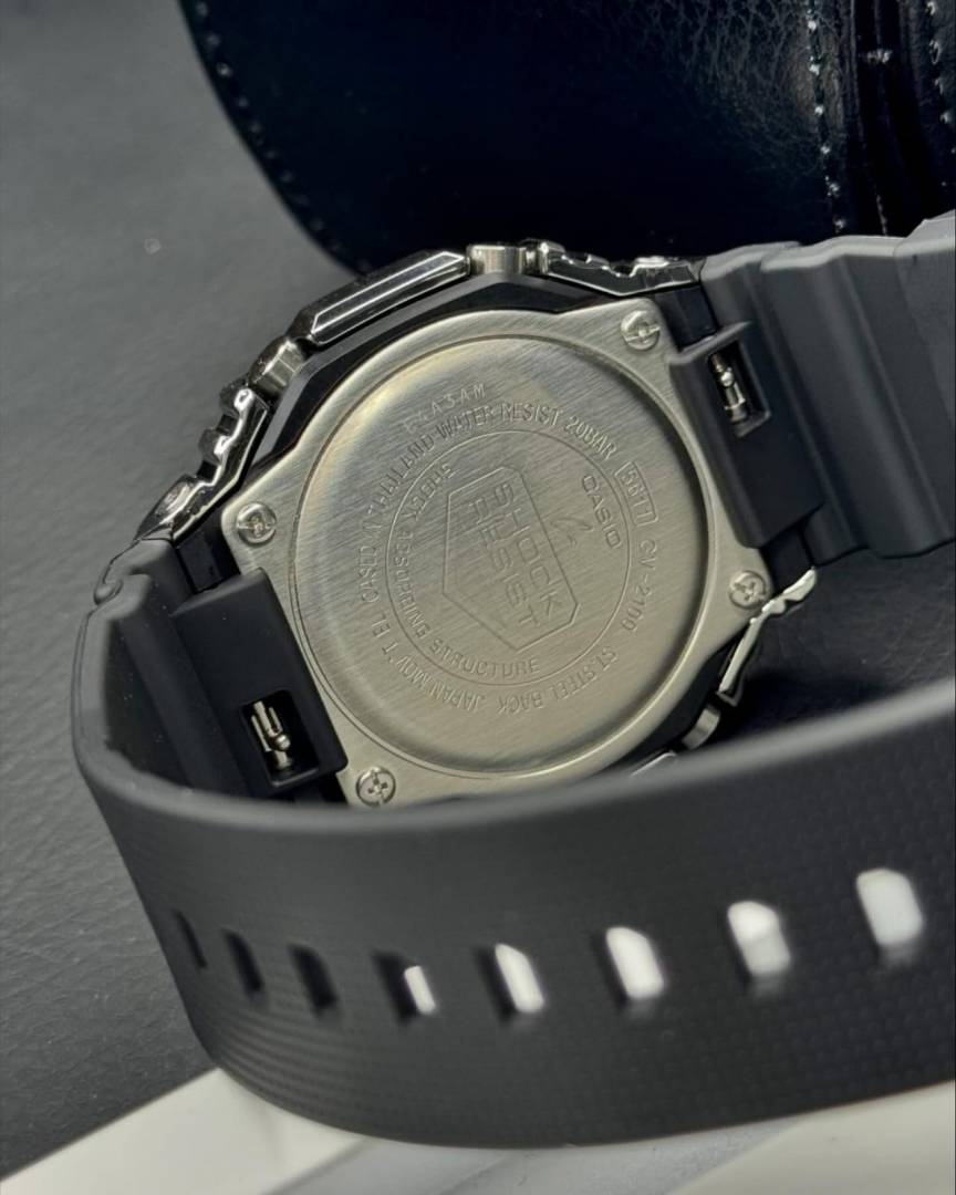 Casio g shock gm2100