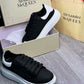 Alexandar McQueen Black White Premium Packing