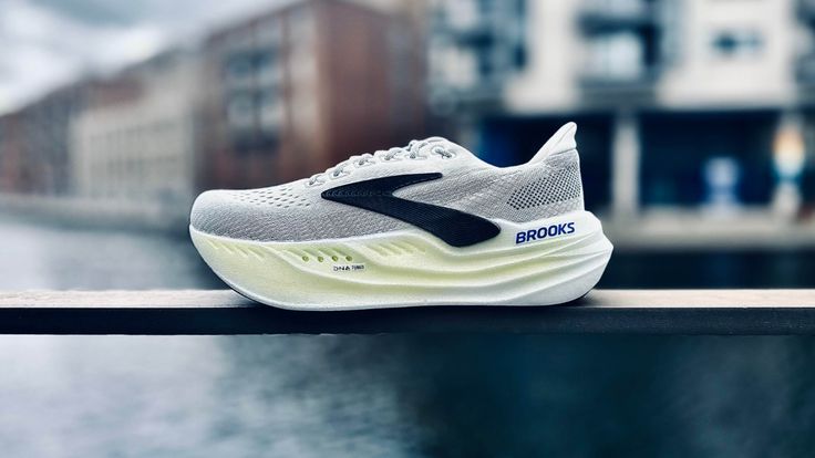 BROOKS GLYCERINE MAX WHITE